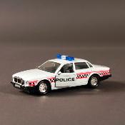 MATCHBOX SUPERKINGS - K153 Jaguar XJ voiture de POLICE