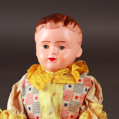 Petite poupée sans marque - circa 1950