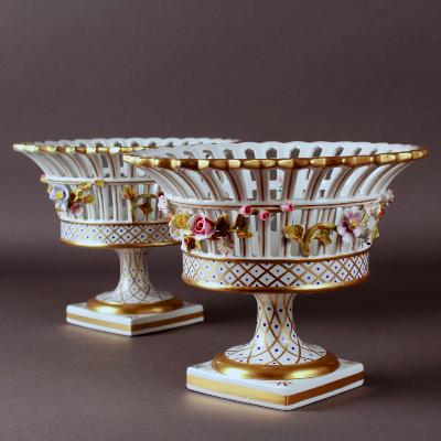 Paire de jattes en porcelaine - Marque Sèvres - Début XXème 