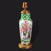 Vase en porcelaine dans le goût de Sanson - XIXème siècle
